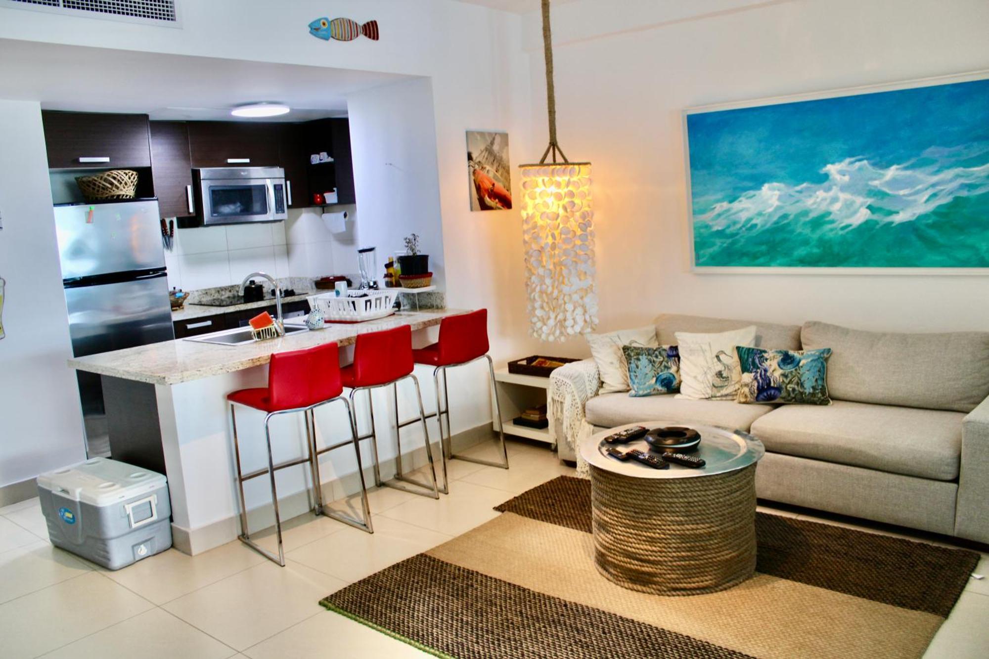 Lasolastower-juandolio-2br-3bds-7px-wifi-hugeterrace-seaview Guayacanes