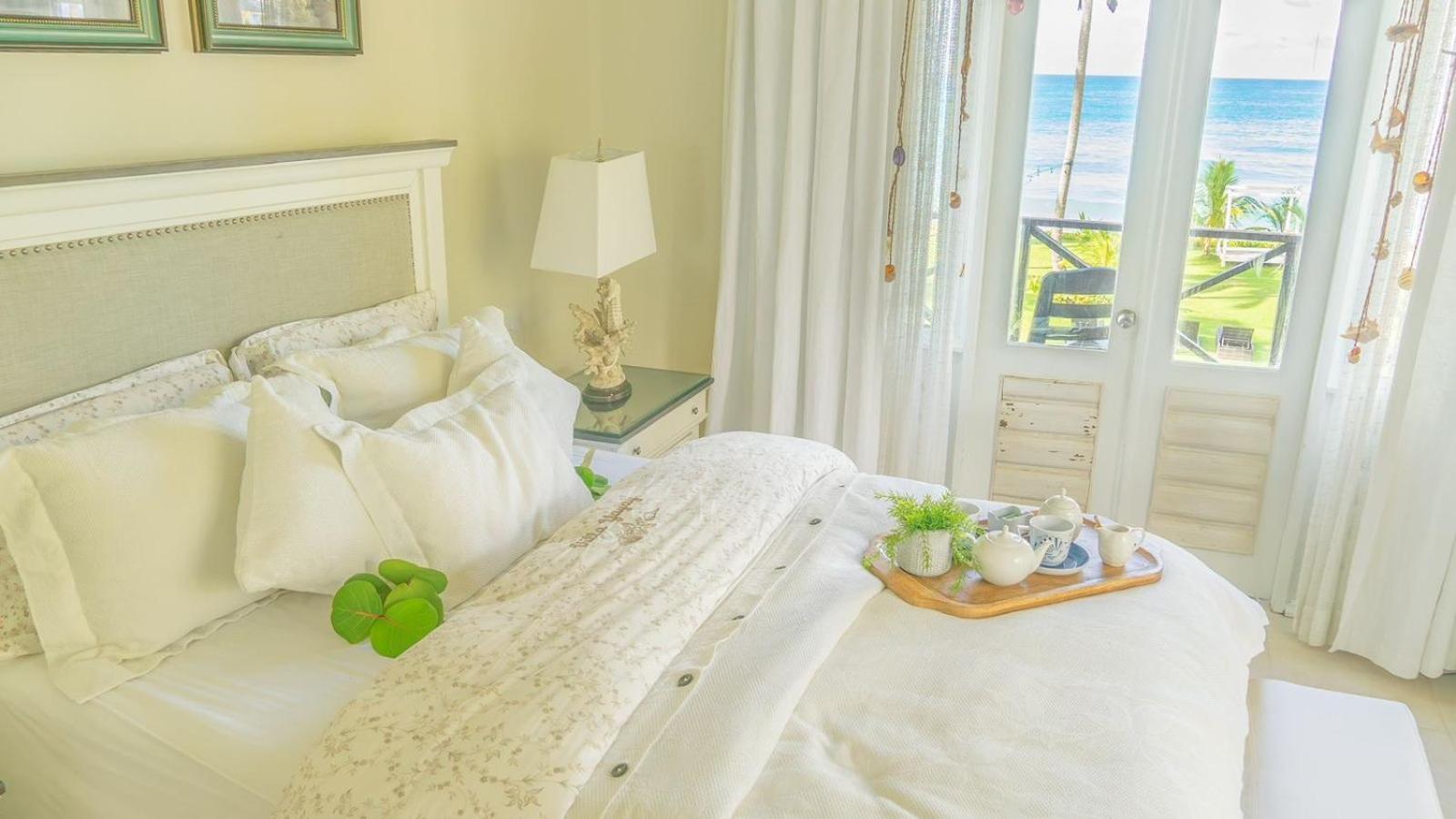 Maranata Complex 5 3brd Frontbeach