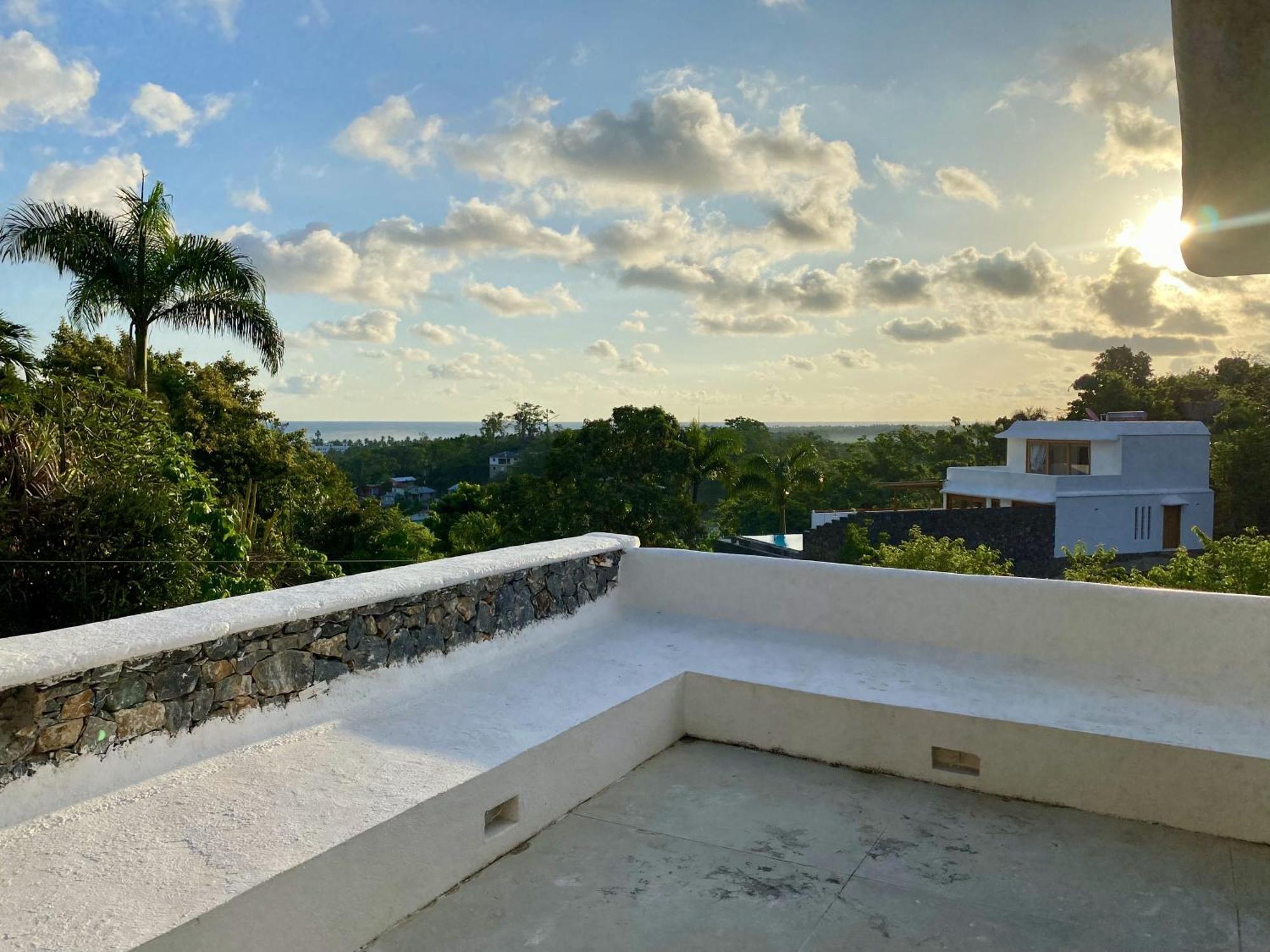Propiedad De Alto Standing Con Vista Al Mar, Piscina, Tenis, Hasta 12 Personas Villa
