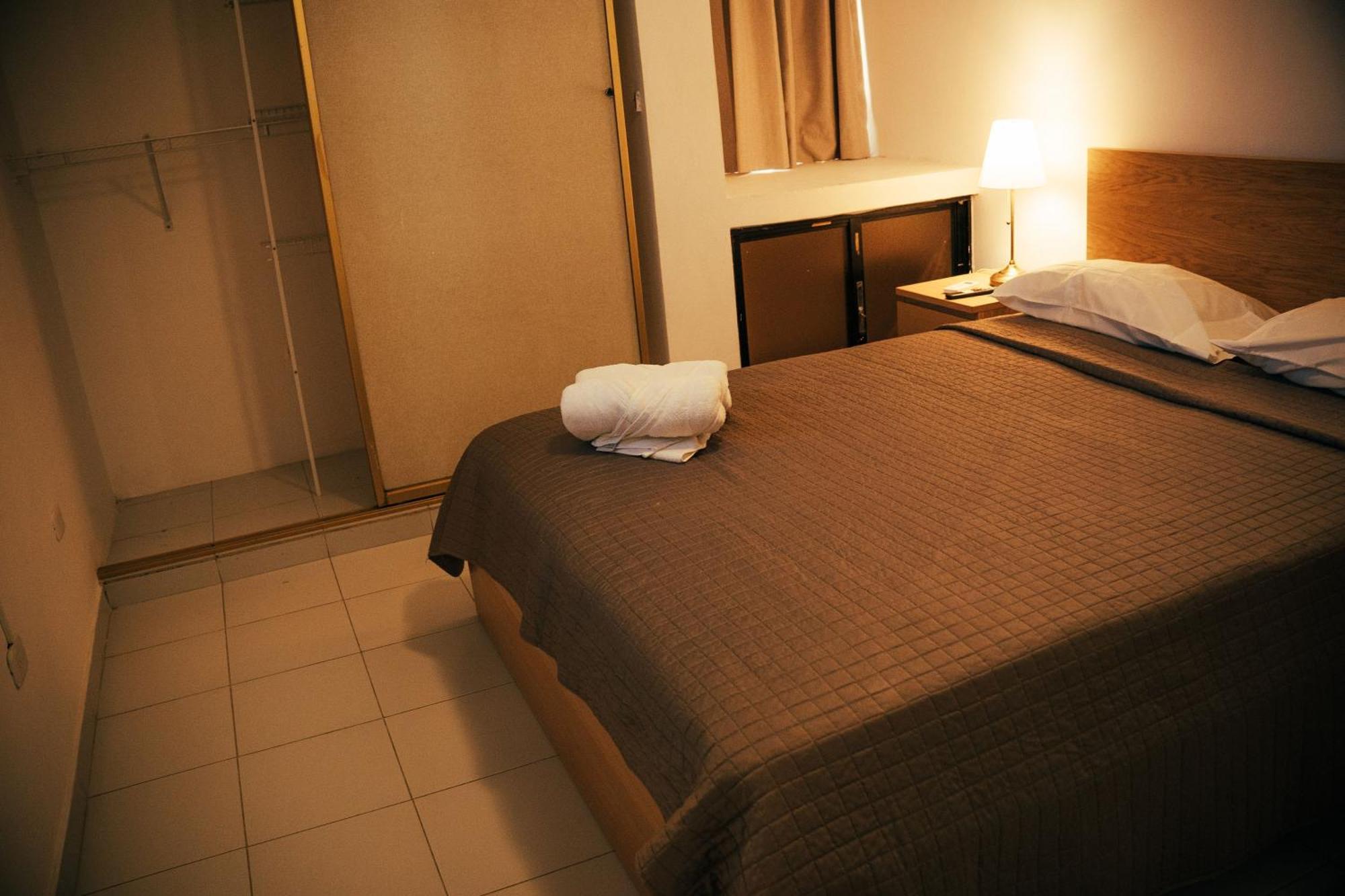 H1 & H2 - Breakfast & Service - Airport Close * Santiago De Los Caballeros
