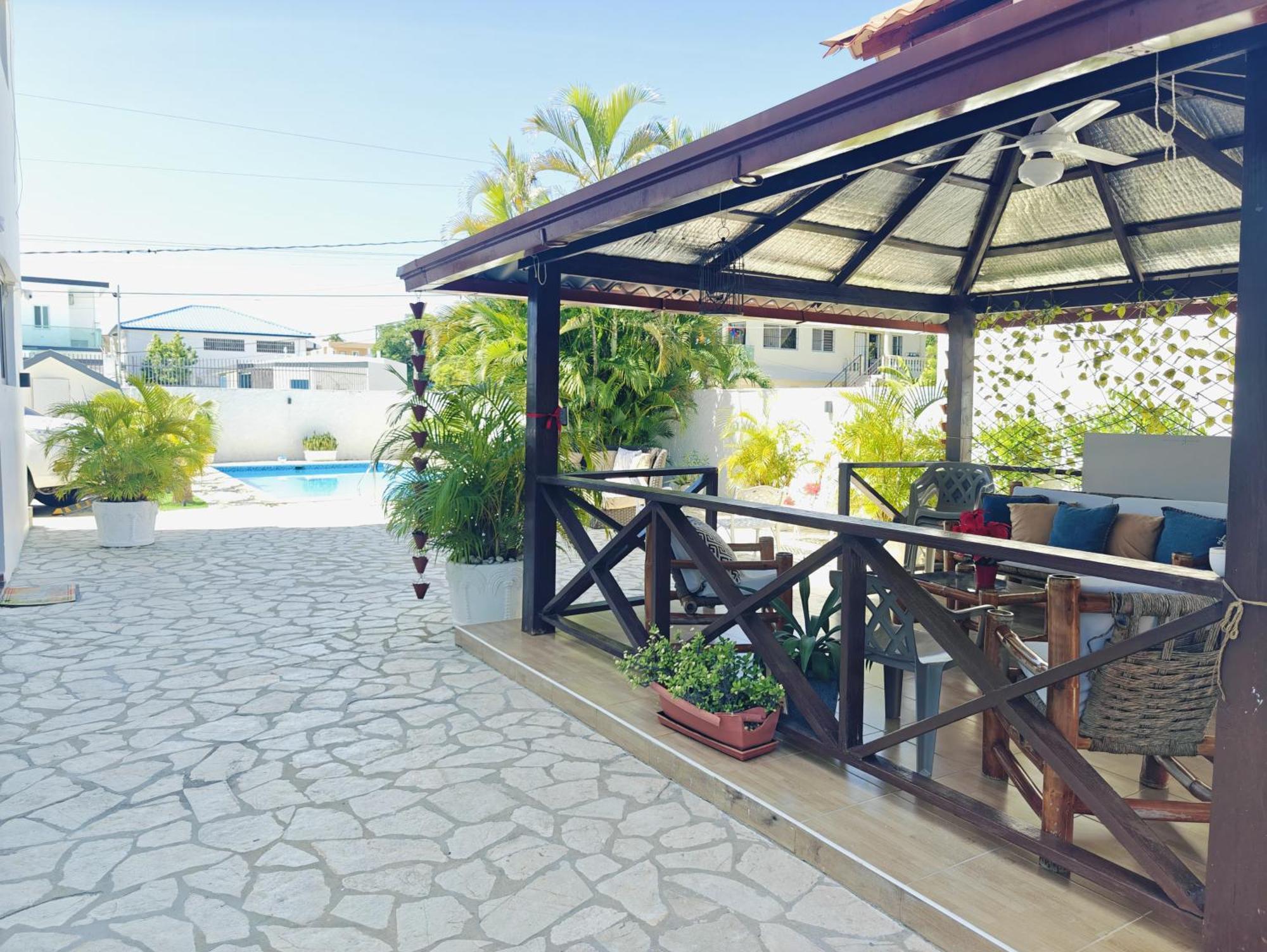 Sweet Vacations Guest house 2*