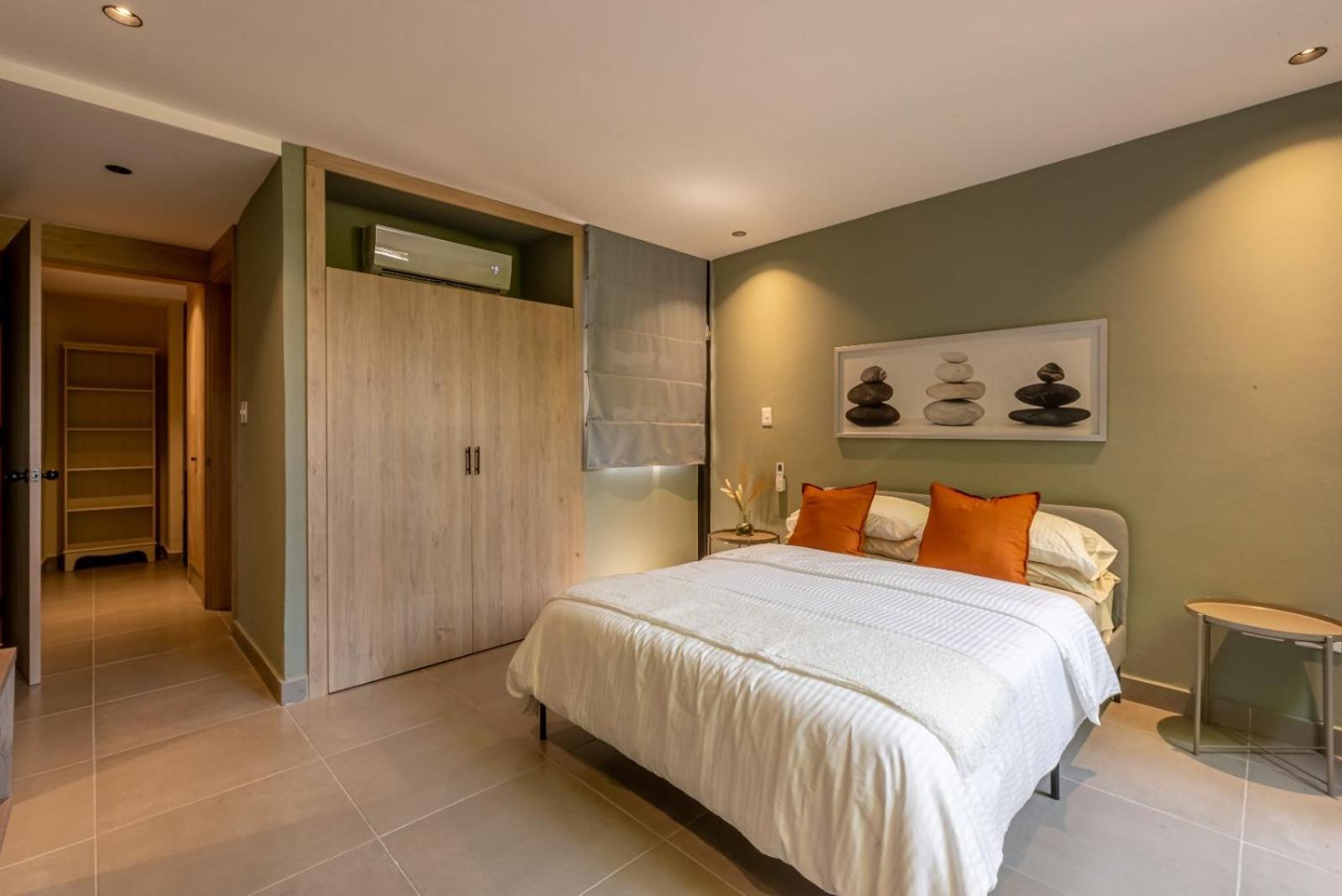 Colonial Experience Apartment *