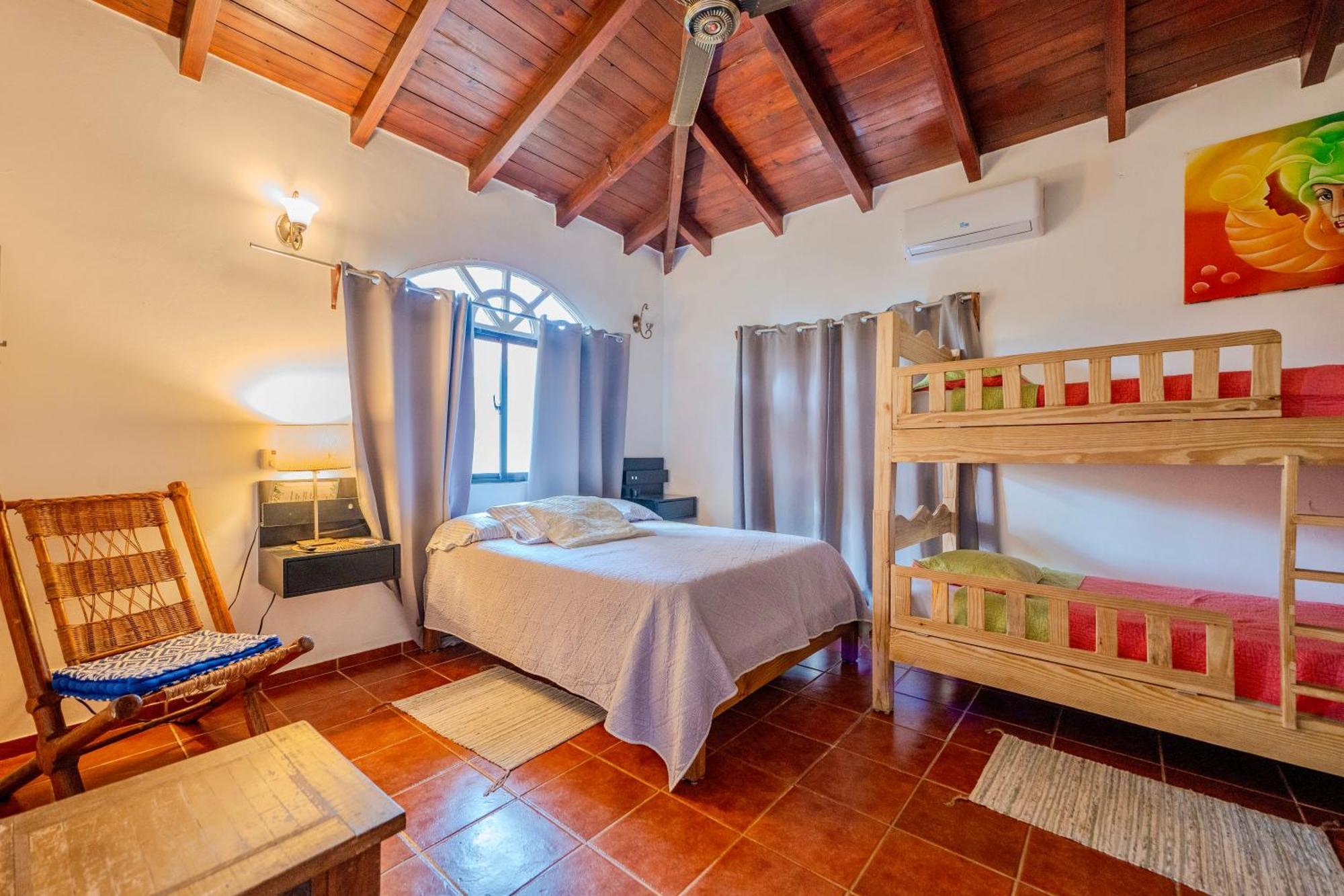 Palm House - Luxury - Samana - Ocean Front Villa Sanchez