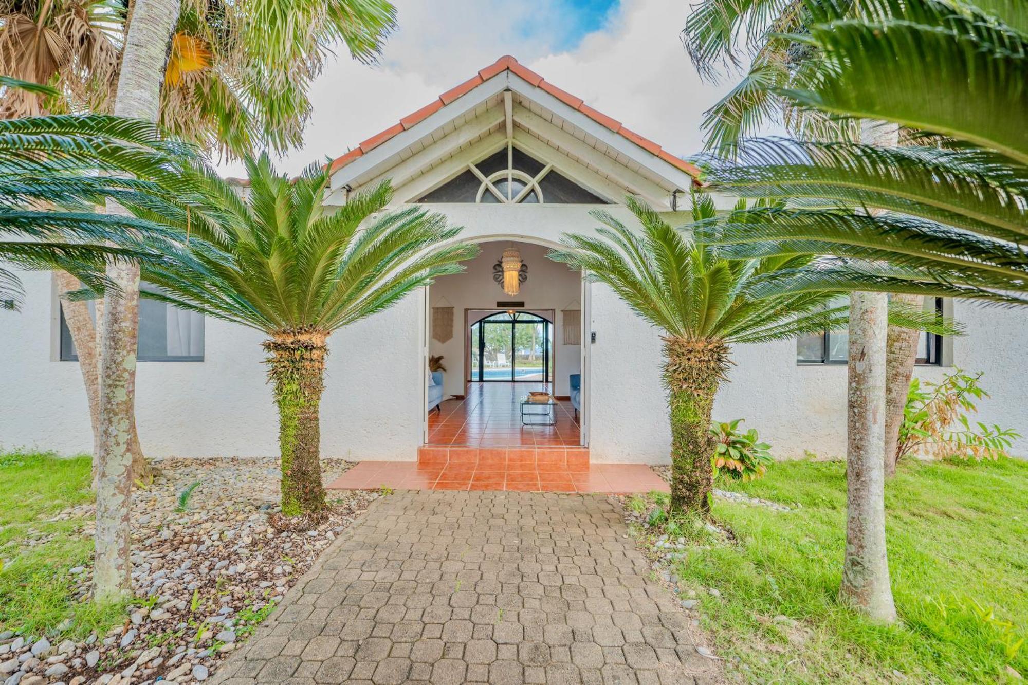 Villa Palm House - Luxury - Samana - Ocean Front Sanchez