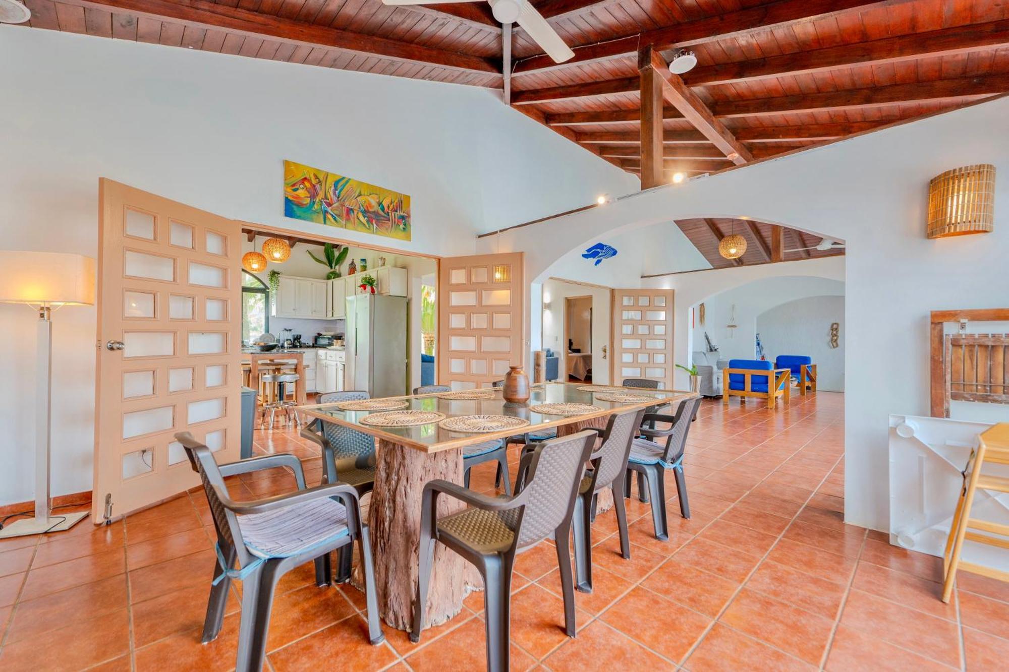 Palm House - Luxury - Samana - Ocean Front Villa Sanchez