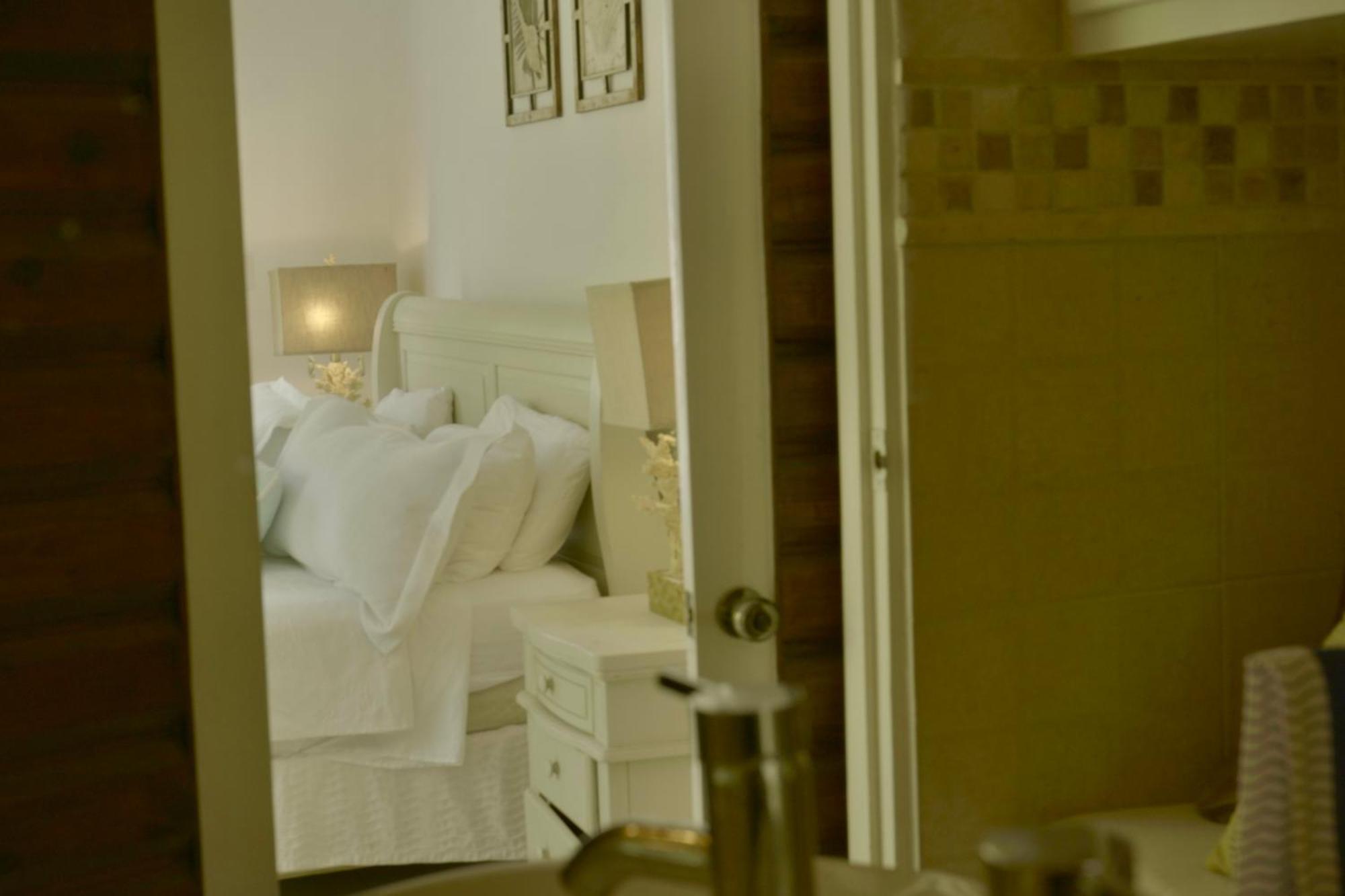 Villa Maranata Complex 5 3brd Frontbeach *
