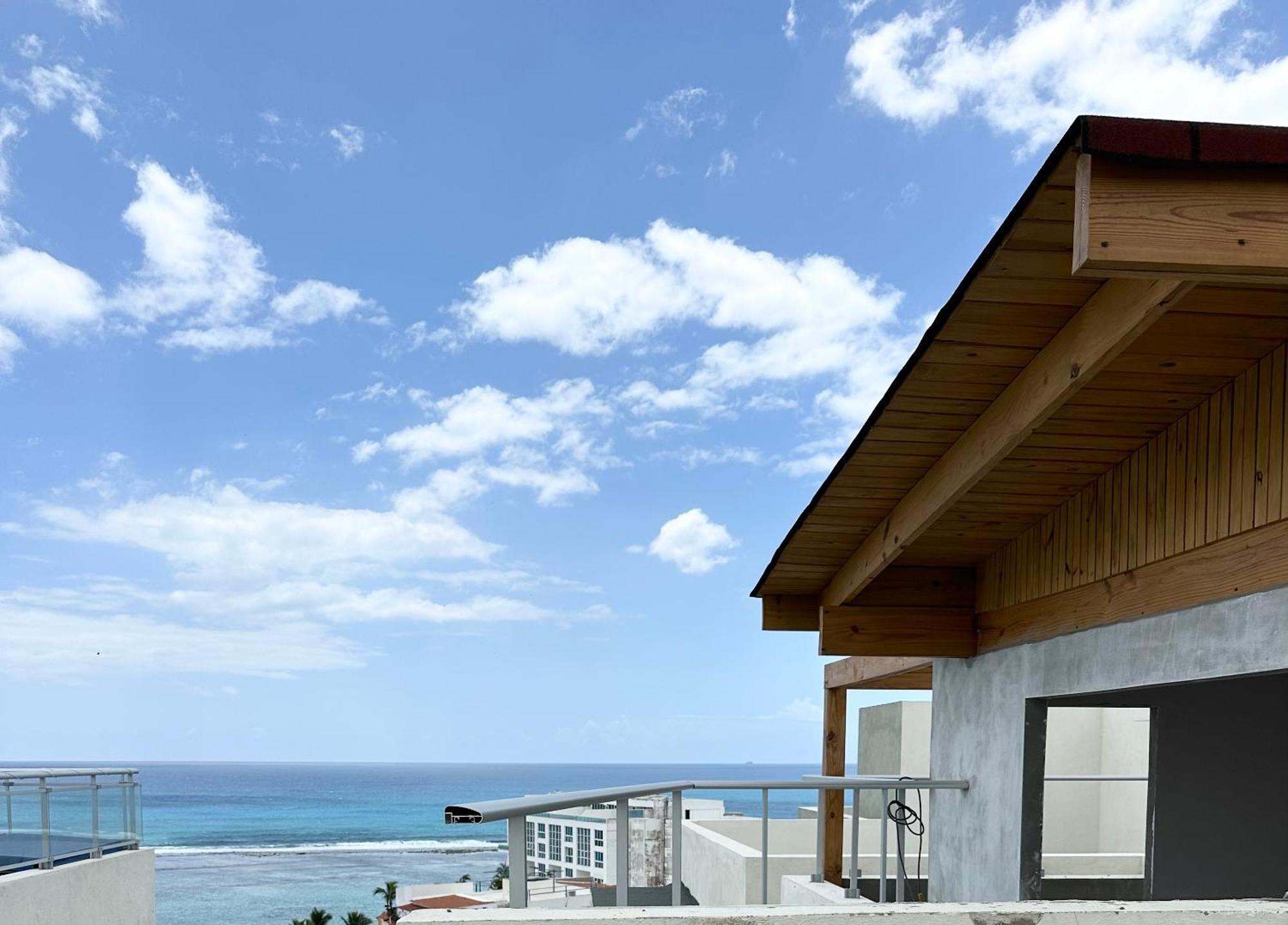 Luxury Penthouse Dgm At Boca Del Mar Iii,
