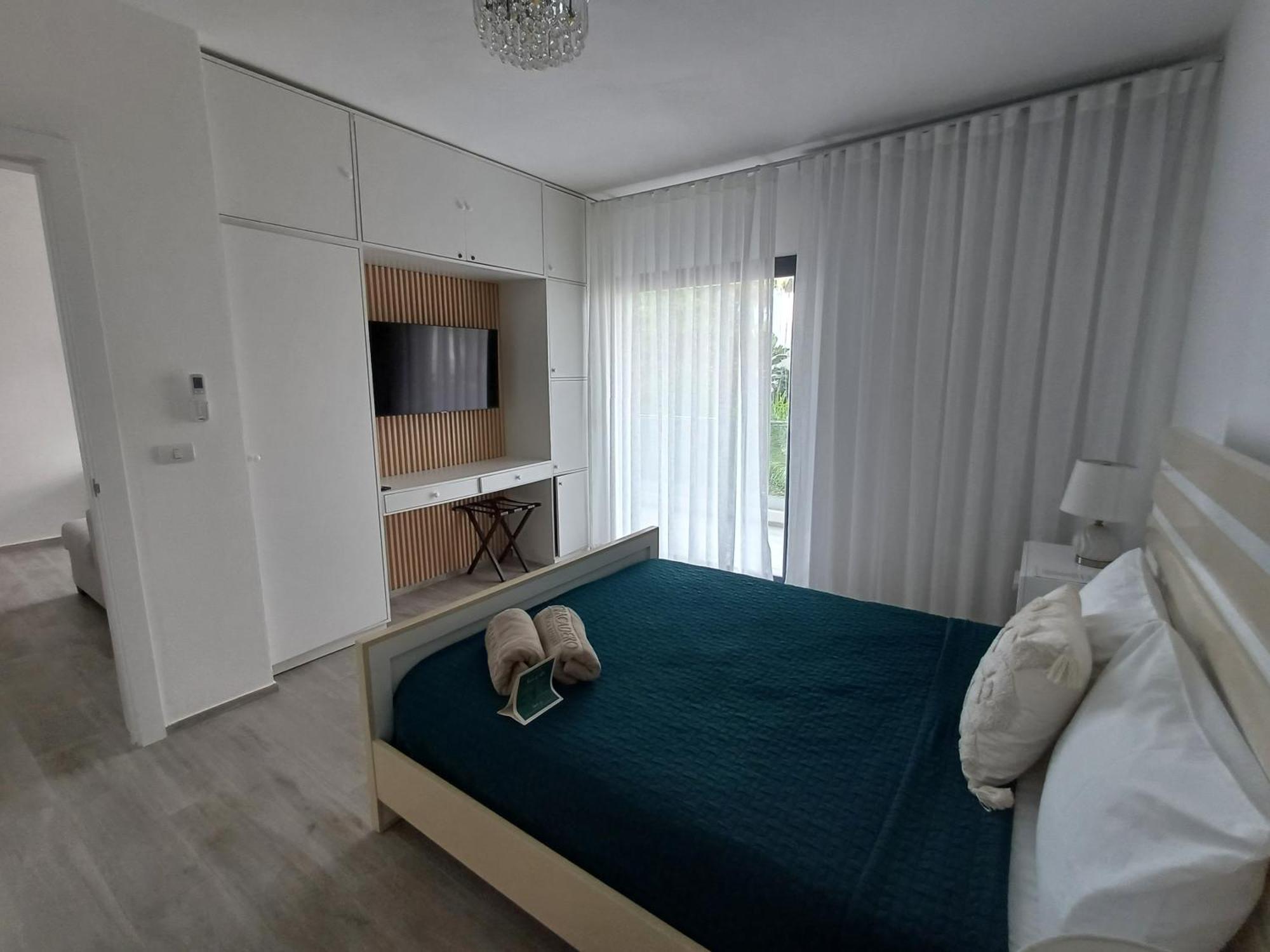 Tracadero Club & Holidays 5*