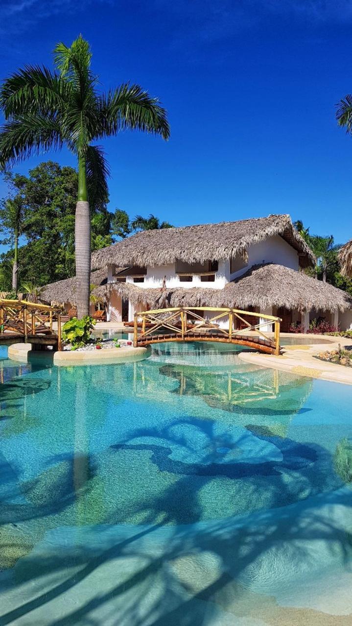 Palmeras Con Piscina En Galeras
