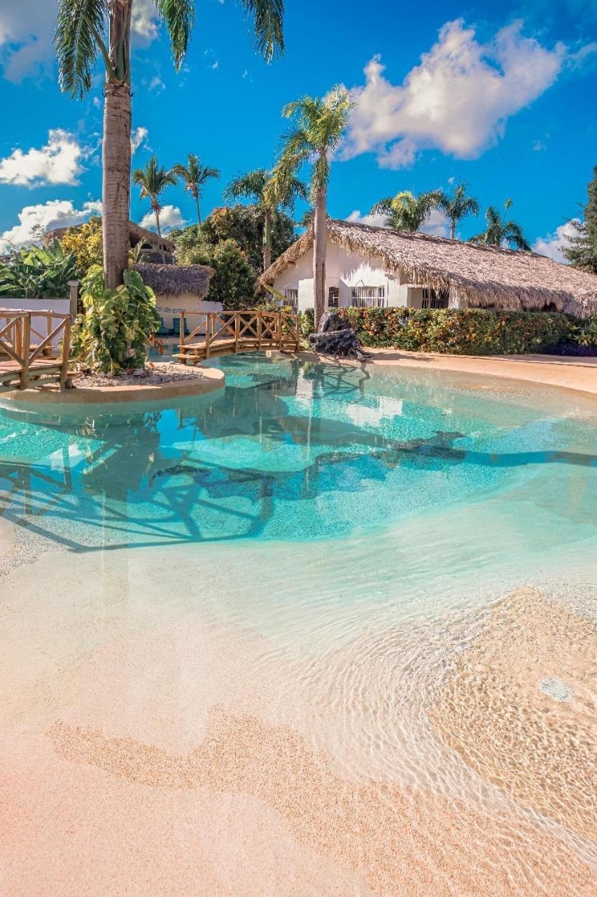 Palmeras Con Piscina En Galeras Apartment