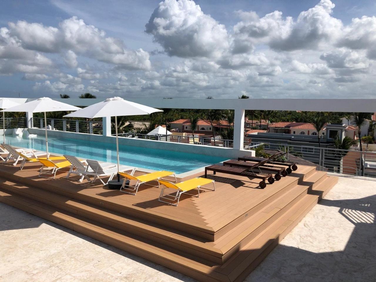 Olas Del Caribe - Vacation With Rooftop Pool - Playa Corales Aparthotel Punta Cana