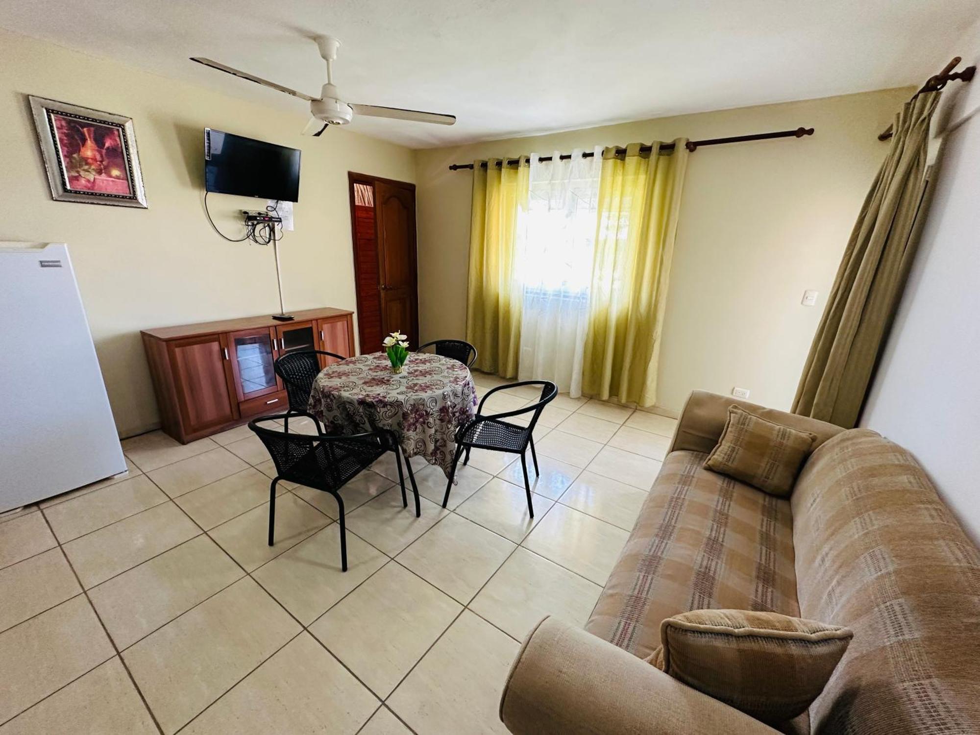 Aparthotel Michaela 3*