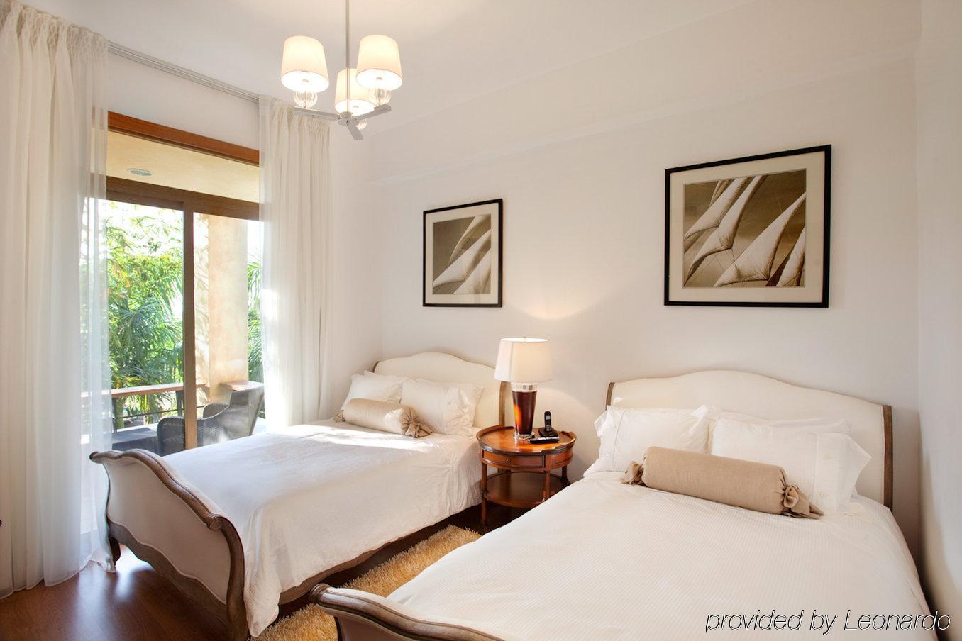 Aparthotel Los Altos Residences By Mint 5*