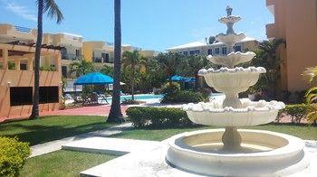 Hotel Garden Condos