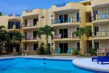Hotel Garden Condos