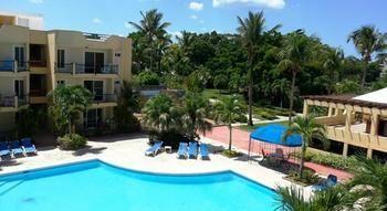 Hotel Garden Condos 3*