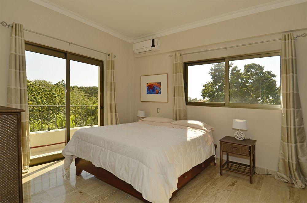 At Grand Laguna By Calisto Apartment