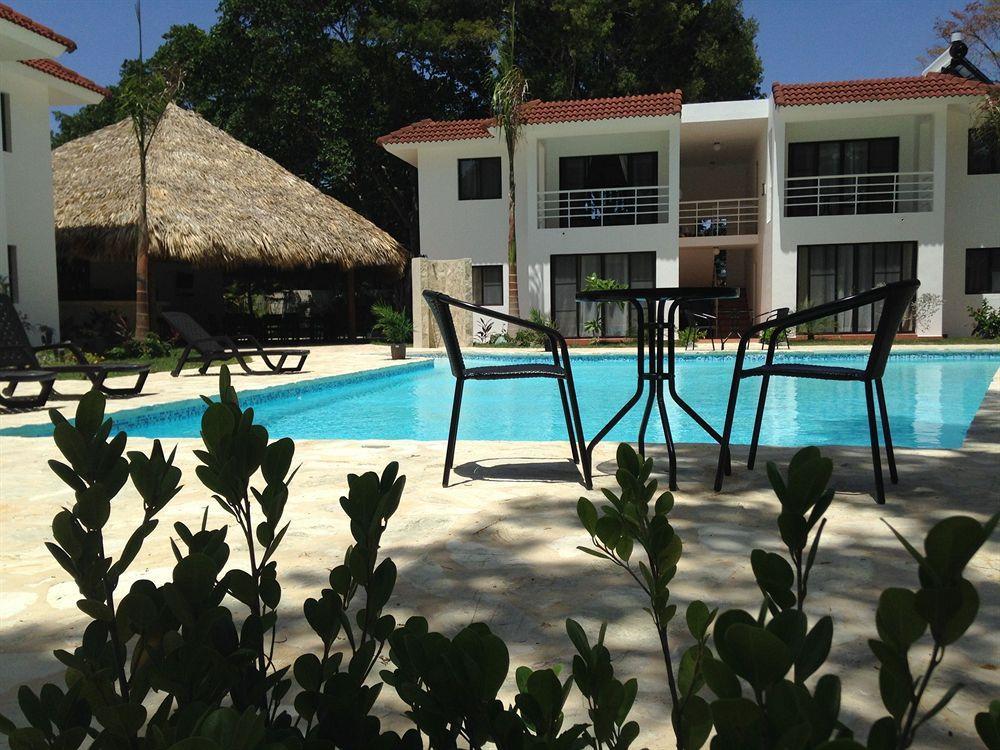 Coral Blanco Hotel