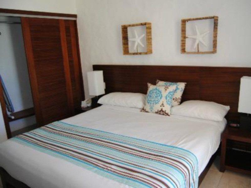 Paradise Beach And Casino Playa Dorada