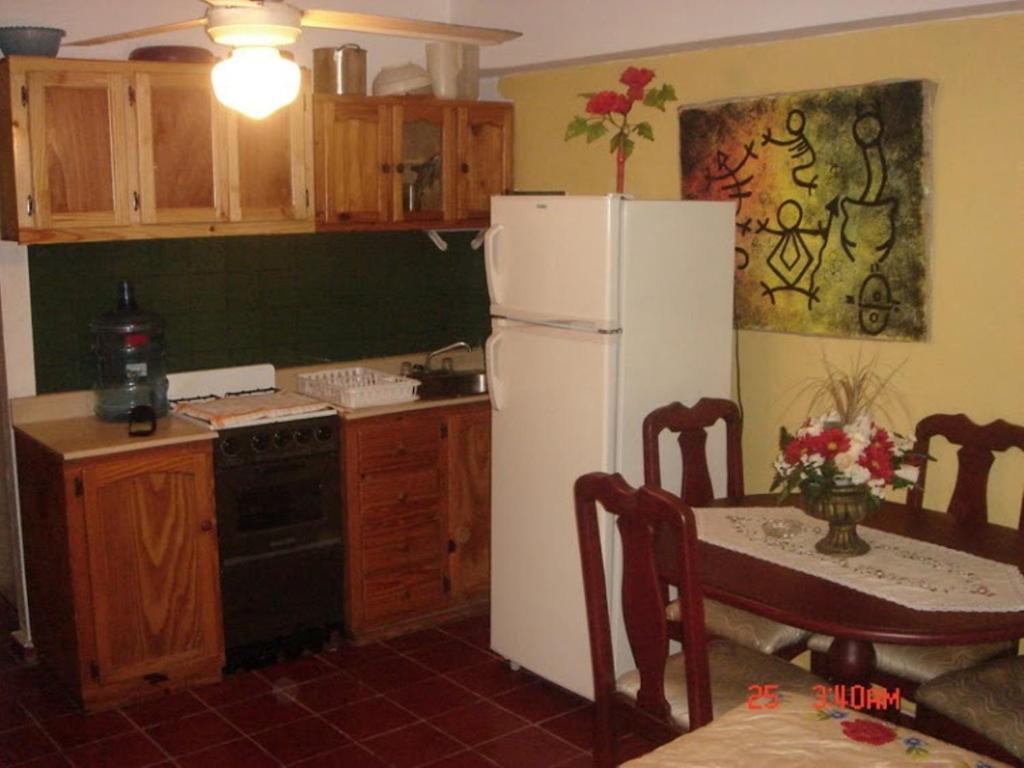 Dre Broeders Apartment *
