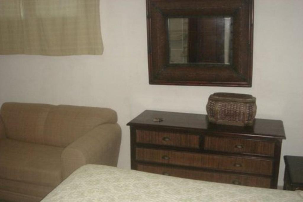 Dre Broeders Apartment *