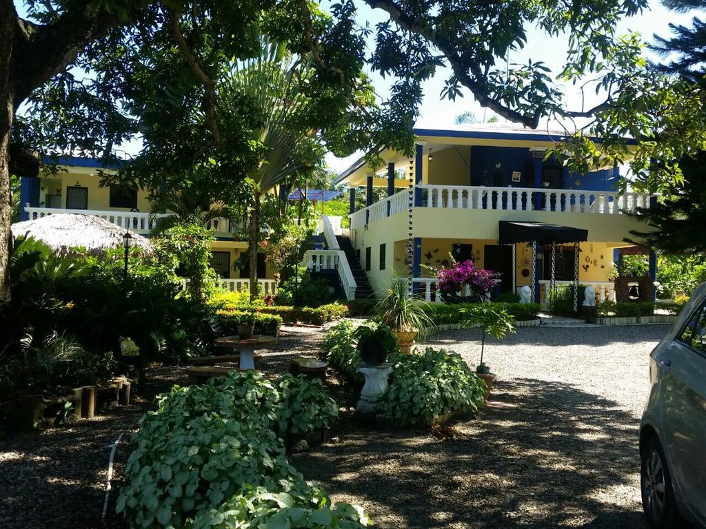 Hostel Sana El Jardin Secreto *