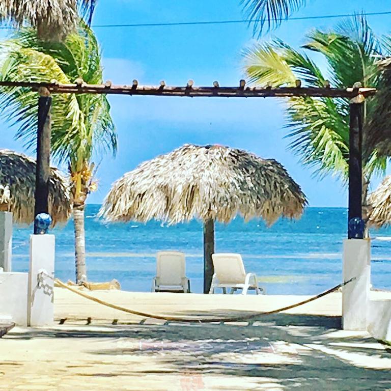 Hotel El Cayito Beach Resort Montecristi Hotel