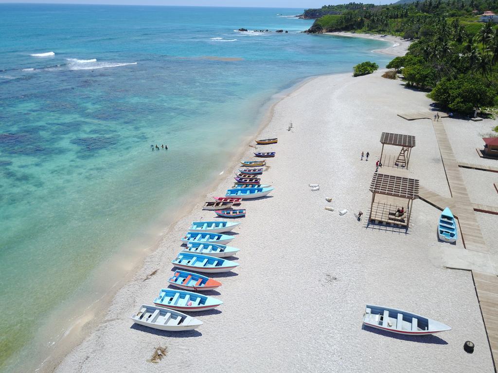 Holiday home Larimar *