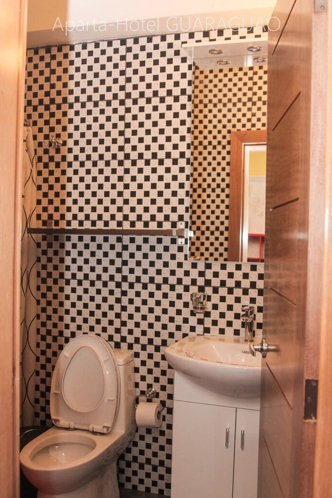 Guaraguao Aparthotel *