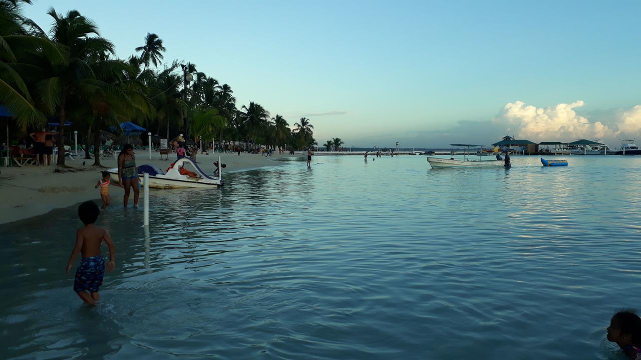 & Restaurante Espanol Luz De Luna Bed & Breakfast 3*