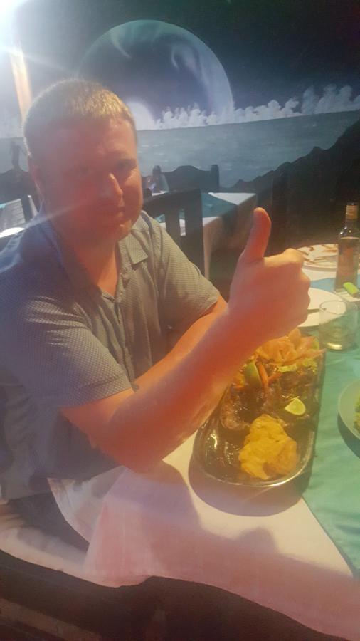 & Restaurante Espanol Luz De Luna 3* Boca Chica