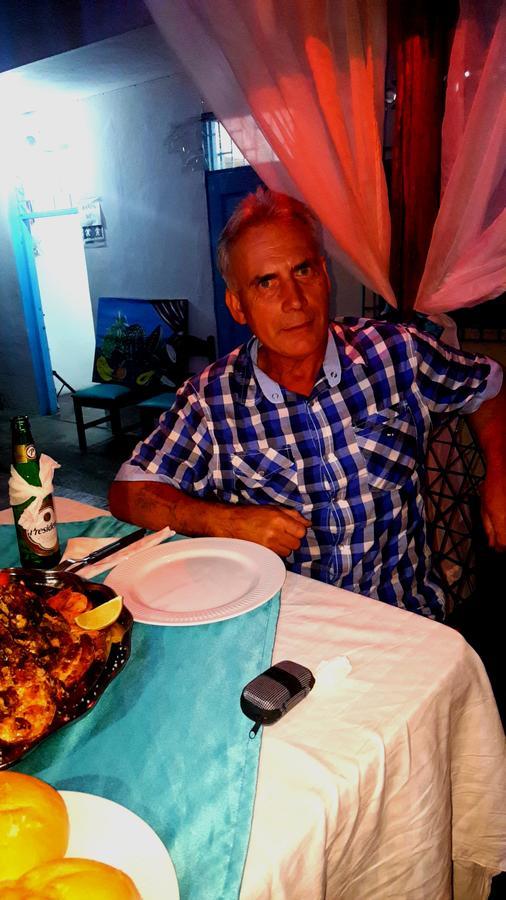 & Restaurante Espanol Luz De Luna Bed & Breakfast 3*