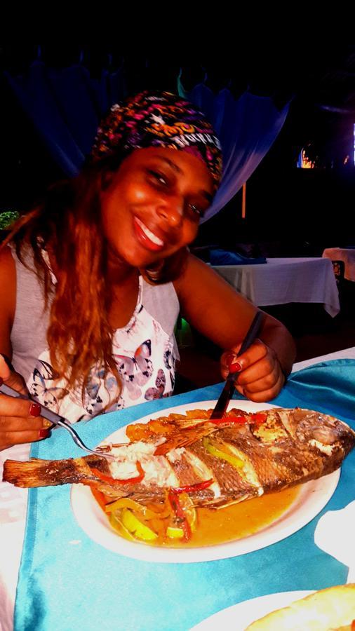 & Restaurante Espanol Luz De Luna 3* Boca Chica
