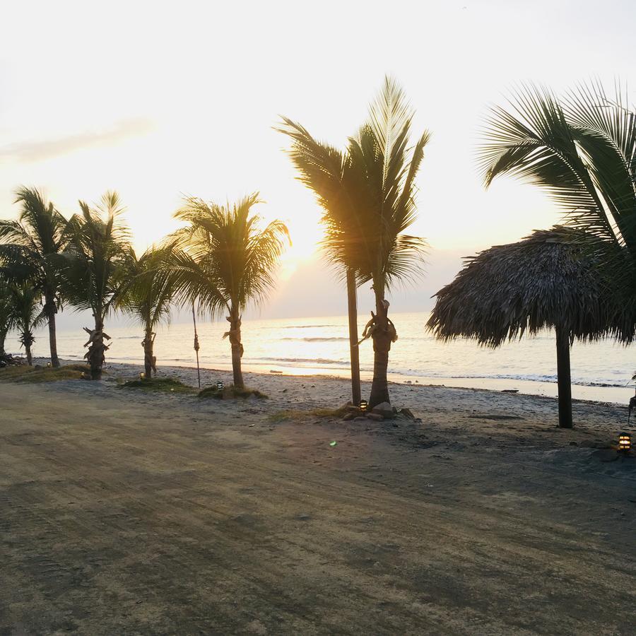 Hotel El Cayito Beach Resort Montecristi Hotel