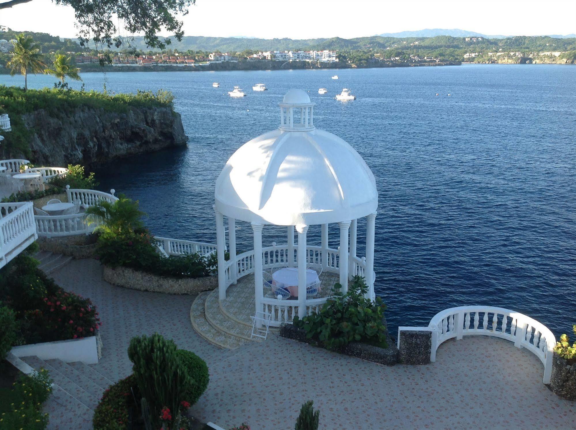 Piergiorgio Palace 4*