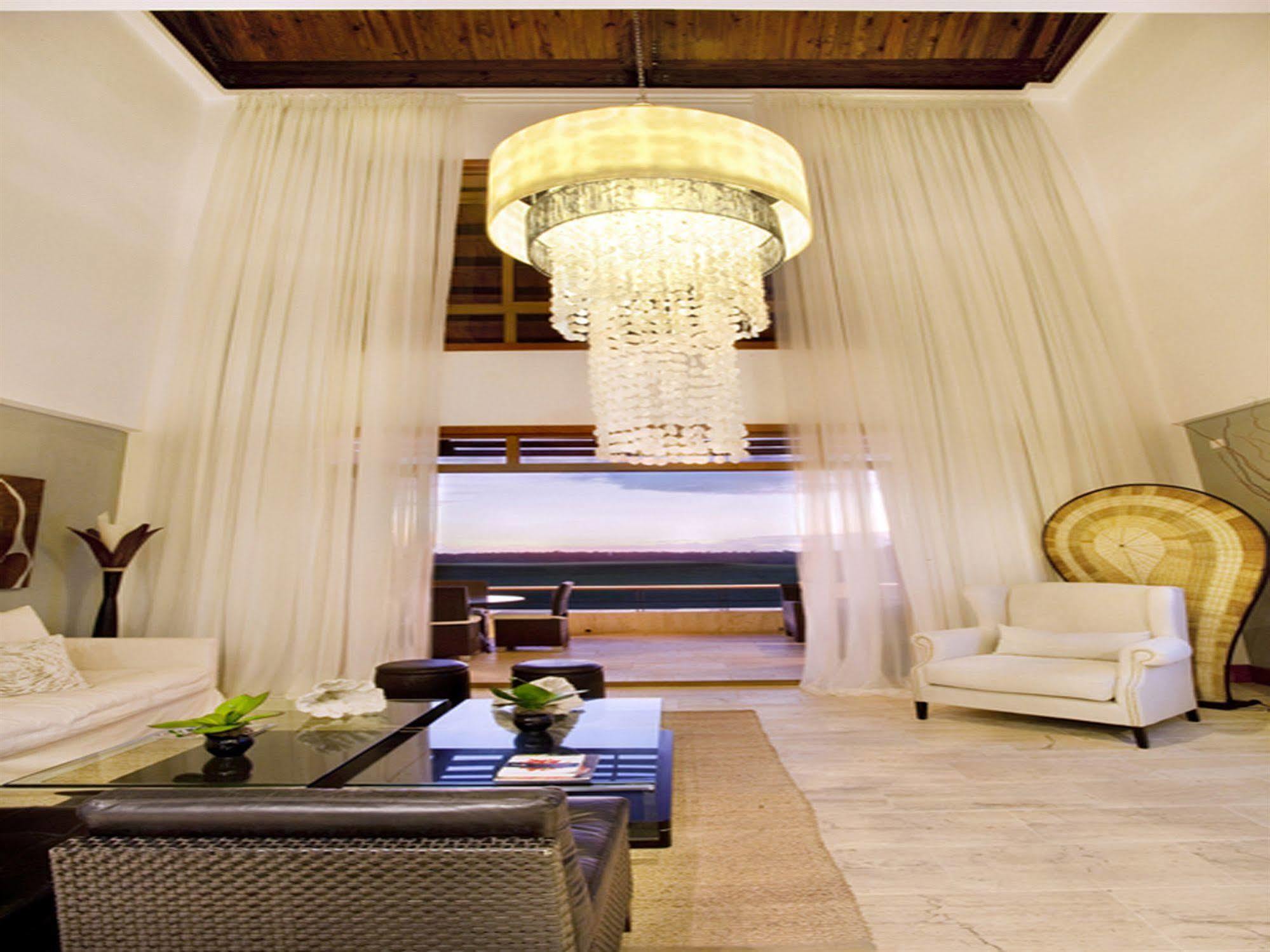 Aparthotel Los Altos Residences By Mint