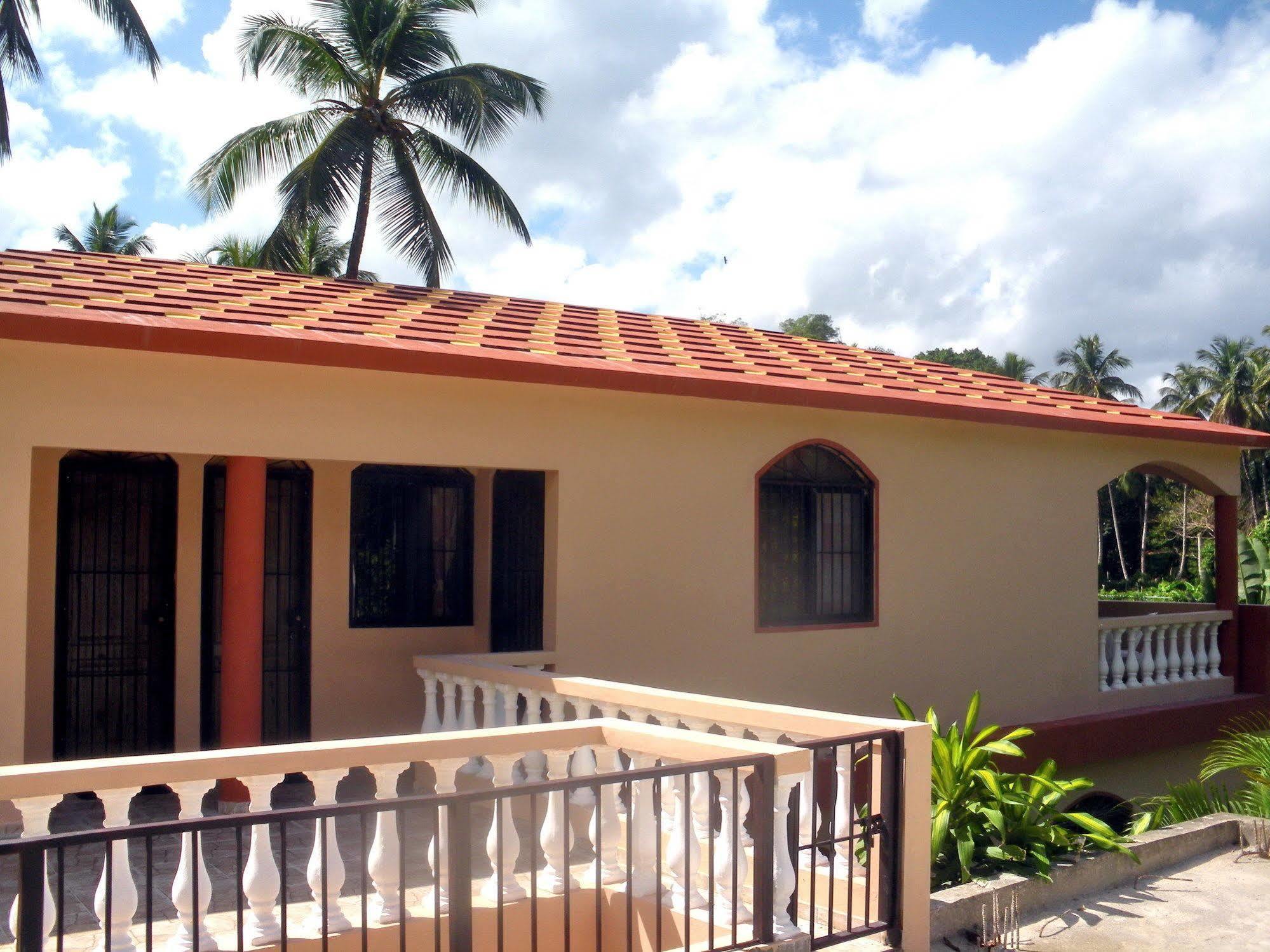 Casa Lily & Coco Aparthotel