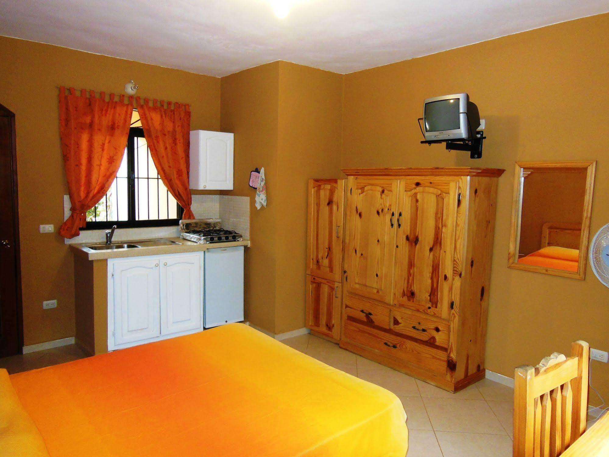 Casa Lily & Coco Aparthotel