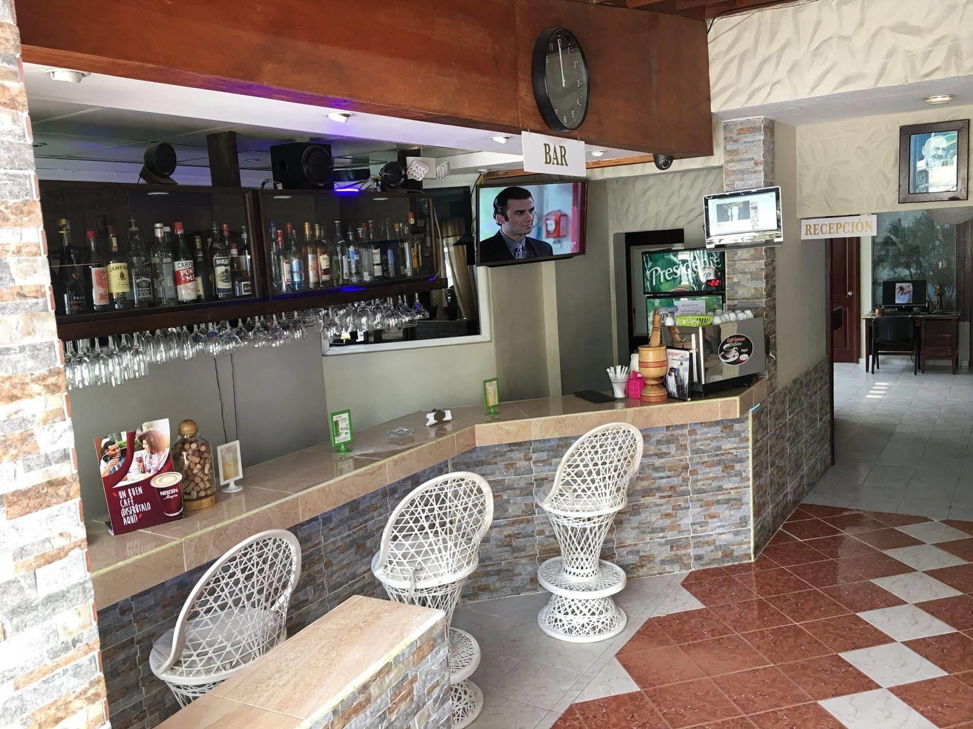 Hotel Restaurant Hamilton Boca Chica