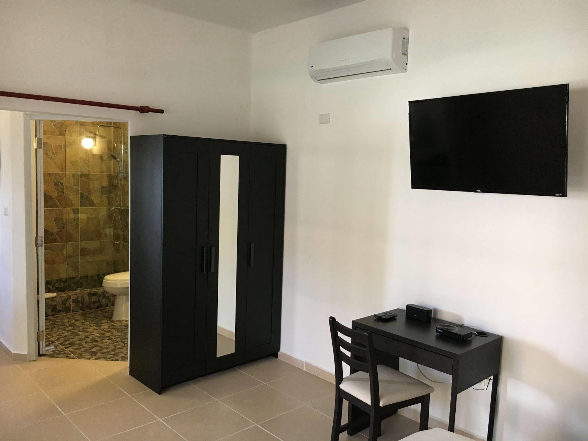 Coral Blanco Hotel