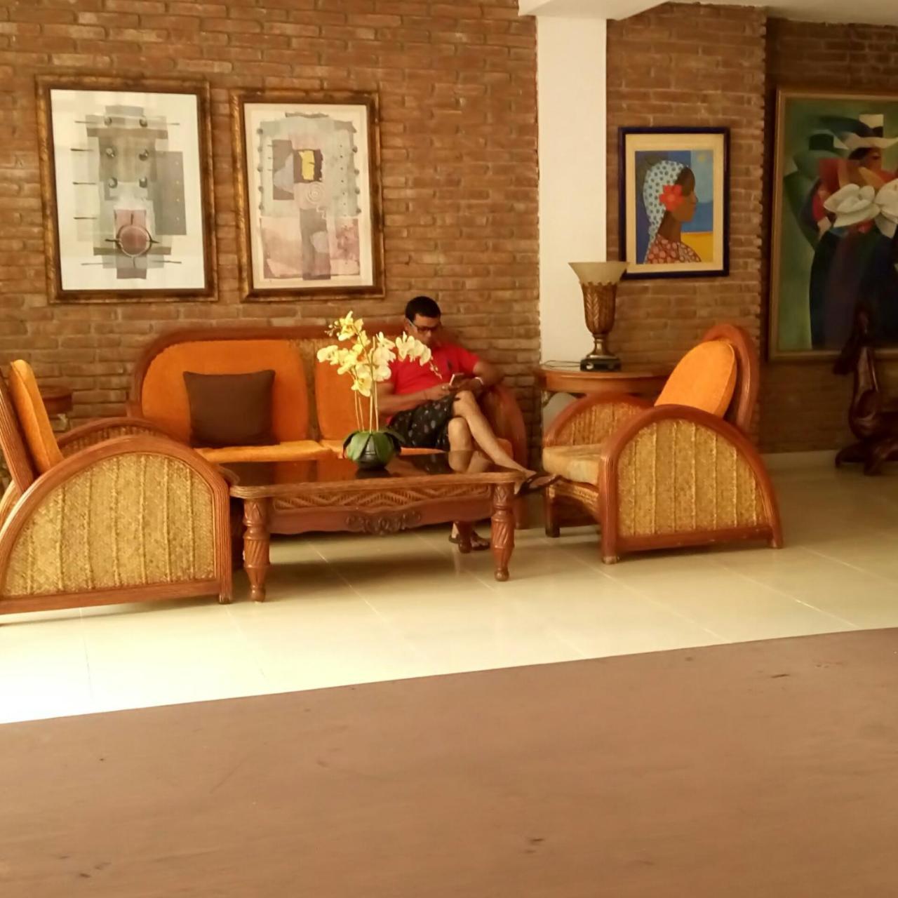 Plaza Colonial Aparthotel