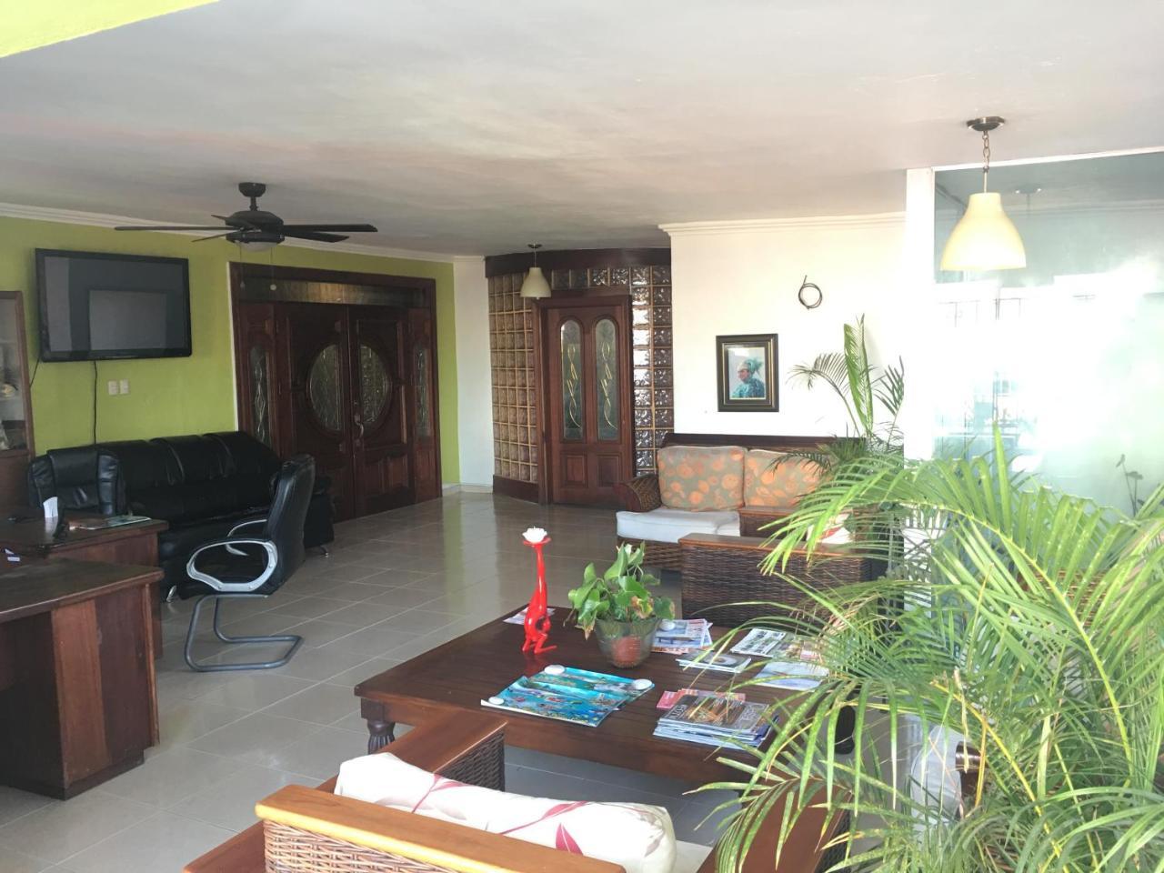 Boutique Simona 4*