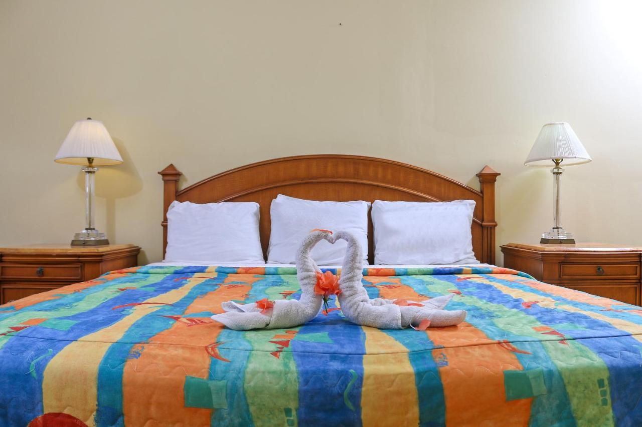 Victorian House 3* Sosua