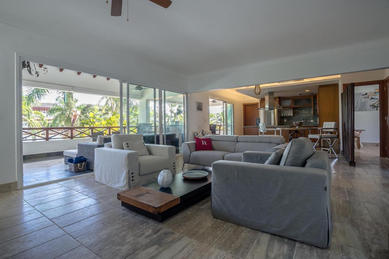Balcones Penthouse Apartment *