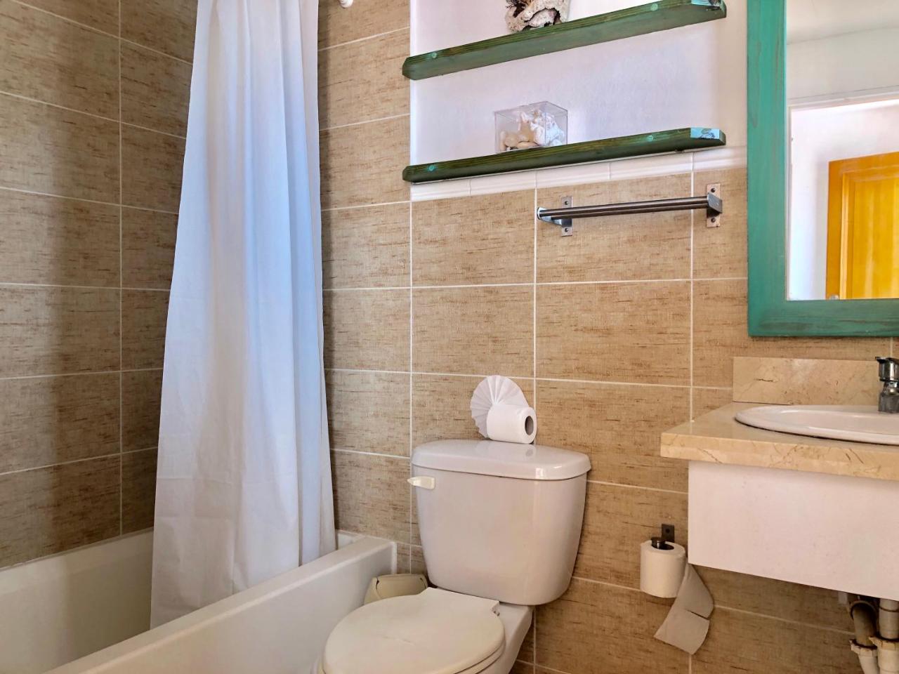 Apartment Sandy Studio @cadaquescaribe *