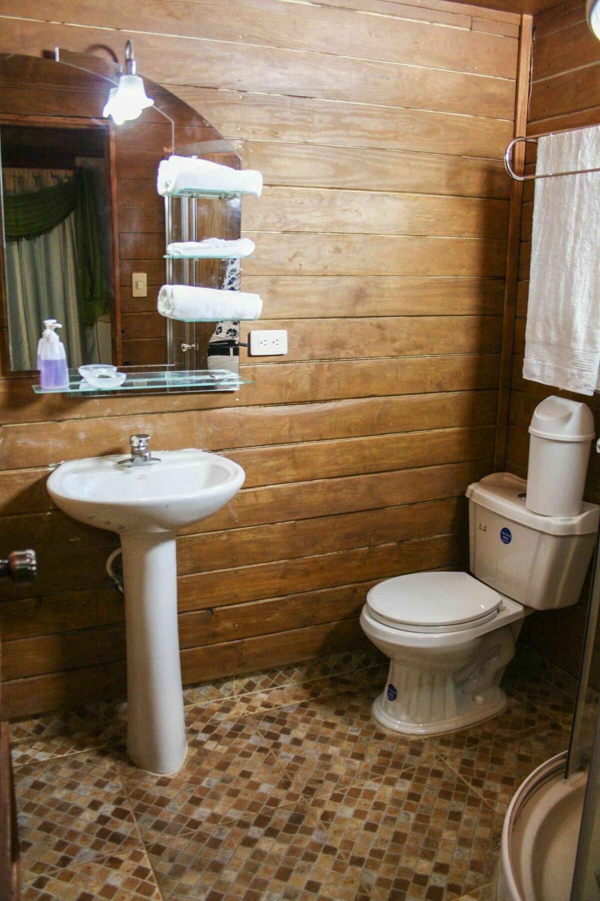 Sea Breeze Hotel 3*