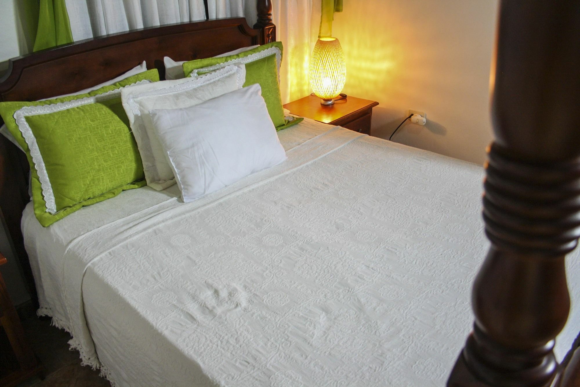 Sea Breeze Hotel 3*