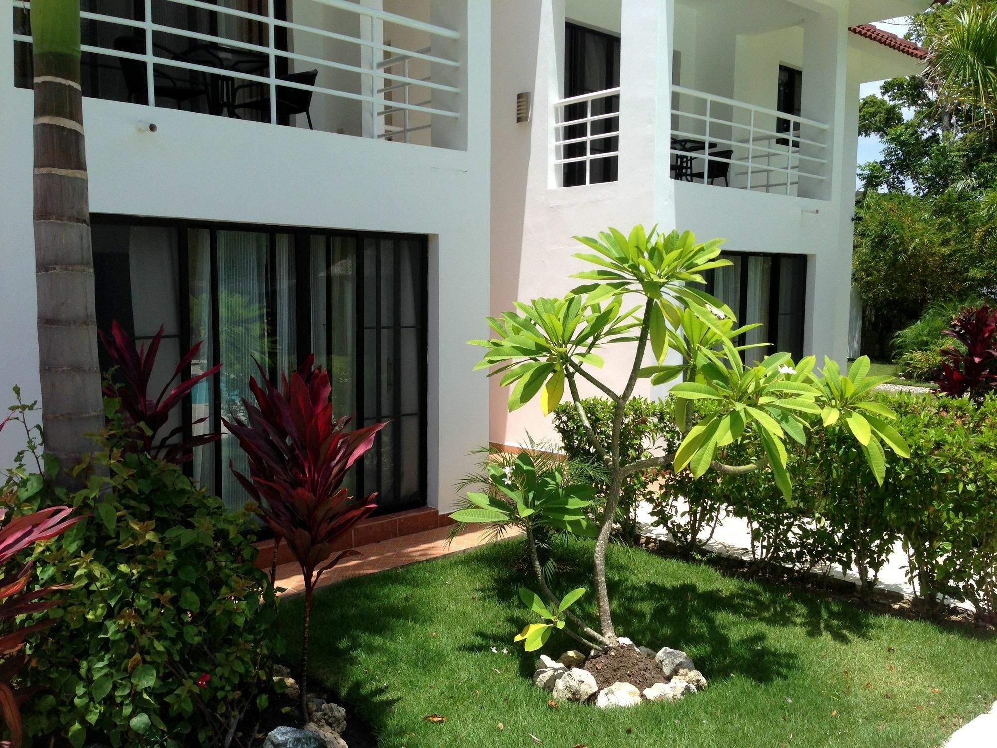 Coral Blanco Hotel