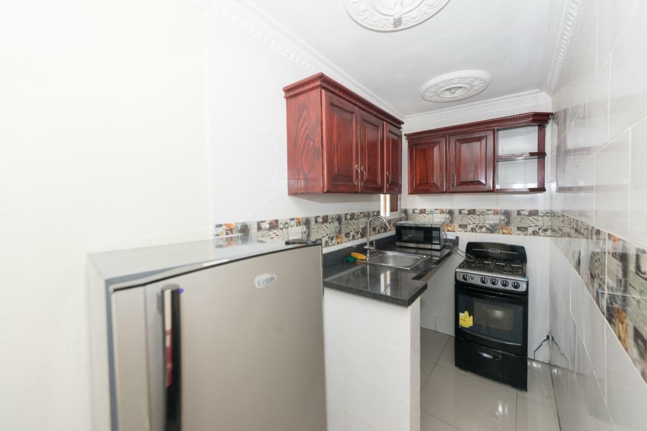 Tropical Island Aparthotel 3*