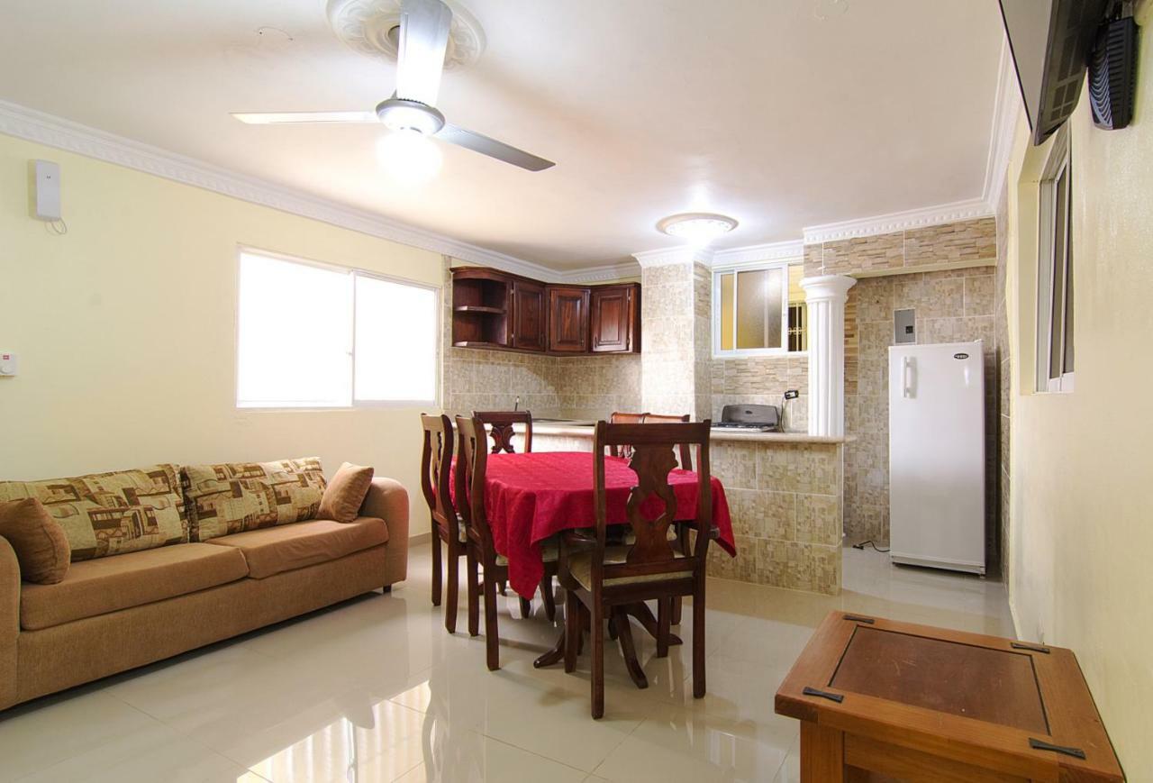 Aparthotel Tropical Island 3*